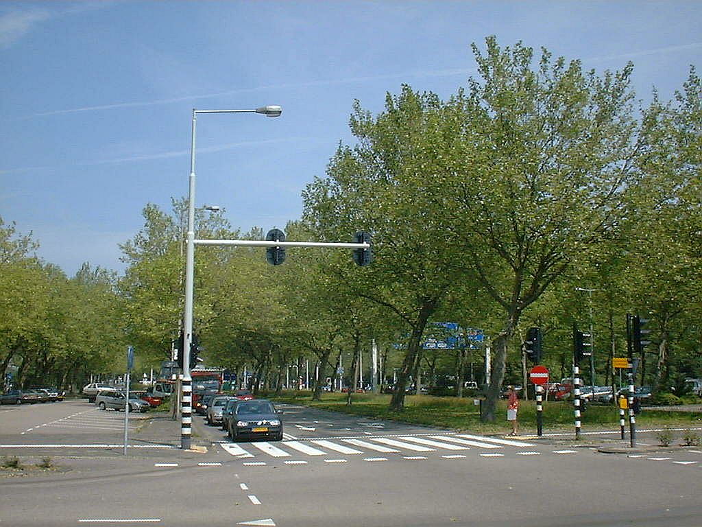 Europa Boulevard - Kruising Arent Janszoon Ernststraat - Amsterdam