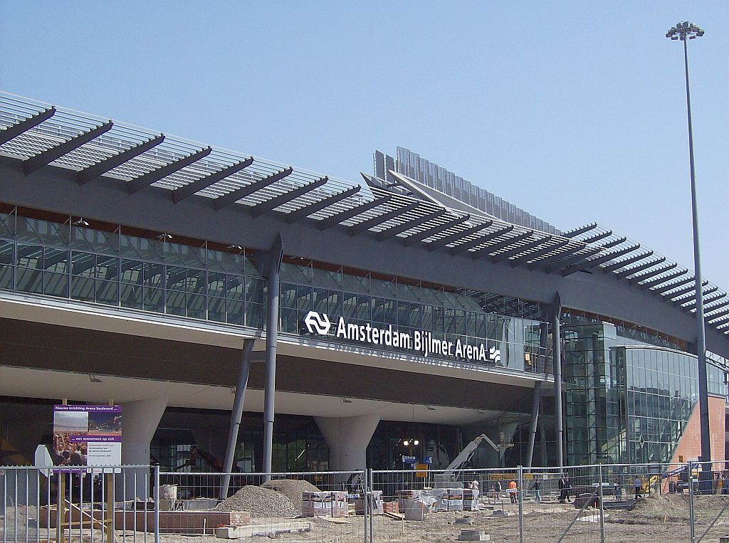 Station Amsterdam Bijlmer Arena - Amsterdam
