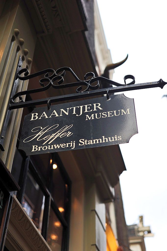 Warmoesstraat - Baantjer Museum - Amsterdam