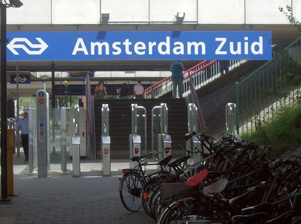 Buitenveldertselaan - Station Zuid WTC - Amsterdam