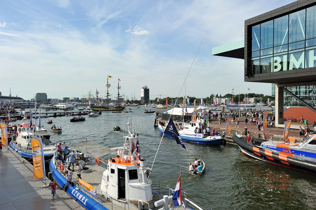Sail 2010 - MuziekGebouw aan t IJ - Zouthaven - Amsterdam