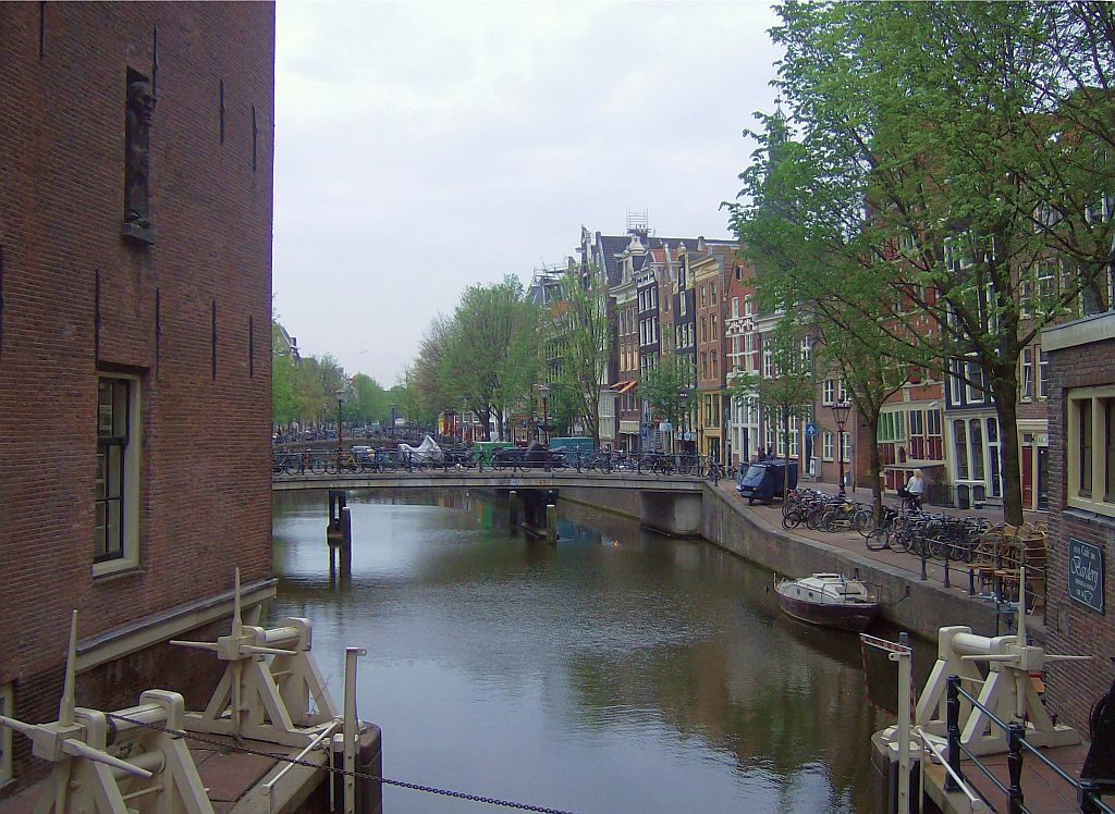 Oudezijds Voorburgwal - Amsterdam