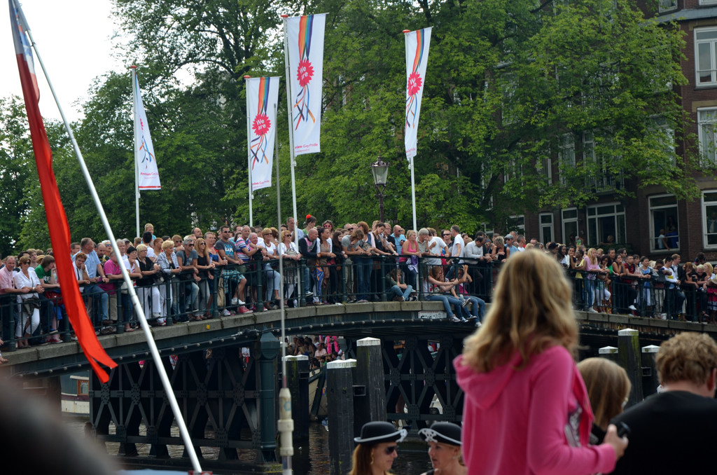 Canal Parade 2012 -  Ir. B. Bijvoetbrug (Brug 229) - Amsterdam