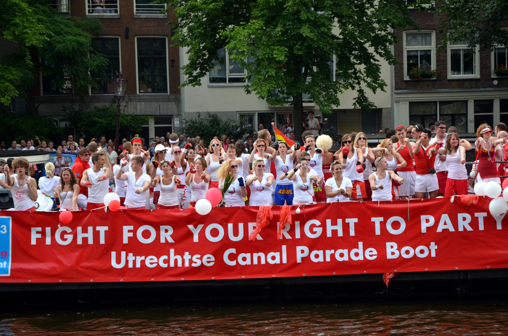 Canal Parade 2012 - Deelnemer Utrechtse Canal Parade Boot - Amsterdam
